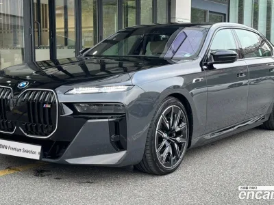2024 BMW i7 M70 xDrive M Performance, фото 1, лот 10223601