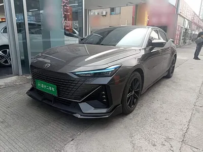 2022 Changan UNI-V 1.5T Premium Model, фото 1, лот 11192508