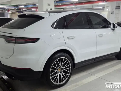 2023 Porsche Cayenne 3.0 COUPE PLATINUM EDITION, фото 2, лот 11297503