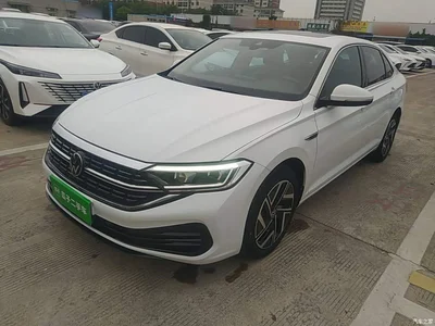 2023 Volkswagen Sagitar 300TSI DSG Surpassing Edition, фото 1, лот 10768389