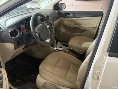 2013 Ford Focus Sedan Classic 1.8L Automatic Fashion, фото 3, лот 11548404