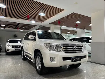 2015 Toyota Land Cruiser (Import) 4.0L V6 Middle East Low Configuration Edition, фото 3, лот 10267821