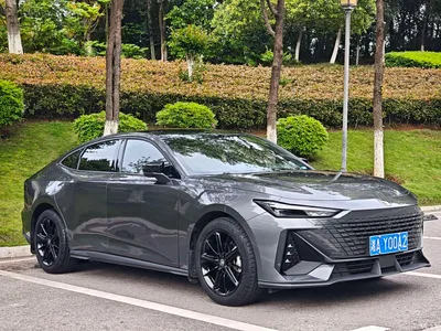 2023 Changan UNI-V 1.5T Luxury Edition, фото 3, лот 10248226