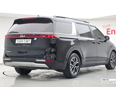 2023 Kia Canival 9-Seater Prestige, фото 2, лот 10198006
