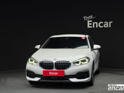 2021 BMW 1-Series 120i Advantage, фото 2, лот 10038335