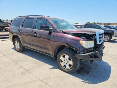 2015 TOYOTA SEQUOIA SR5, фото 4, лот 10575899