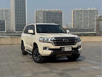 2016 Toyota Land Cruiser (Import), фото 3, лот 10317260