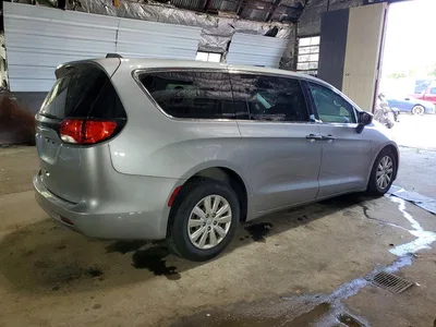 2020 CHRYSLER VOYAGER L, фото 3, лот 10869532