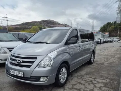 2016 Hyundai Starex 12-Seater Wagon, фото 1, лот 10160686