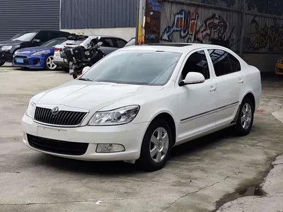 2014 Škoda Octavia 1.4TSI DSG Yijun Edition, фото 1, лот 10348512