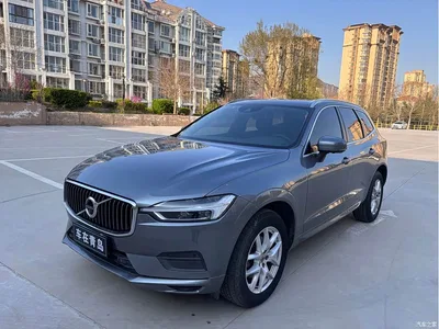 2018 Volvo XC60 T4 Momentum Edition, фото 2, лот 10365469