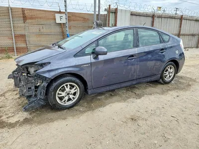 2011 TOYOTA PRIUS THREE, фото 1, лот 10547710