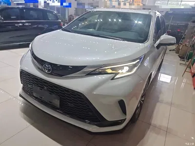 2022 Toyota Granvia 2.5L Hybrid Noble Edition, фото 2, лот 10384704