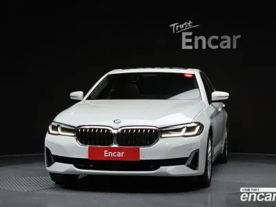 2021 BMW 5-Series 530i Luxury, фото 3, лот 10131494