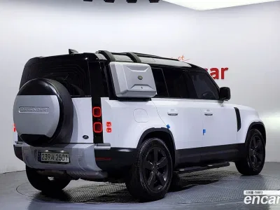 2022 Land Rover Defender 110 D300 HSE, фото 2, лот 10135872