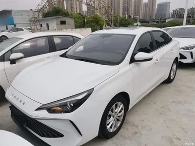 2026 Roewe i5 1.5L CVT Luxury, фото 3, лот 10343790