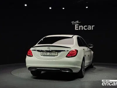2017 Mercedes-Benz C-Class C220 d Avantgarde, фото 2, лот 10038070