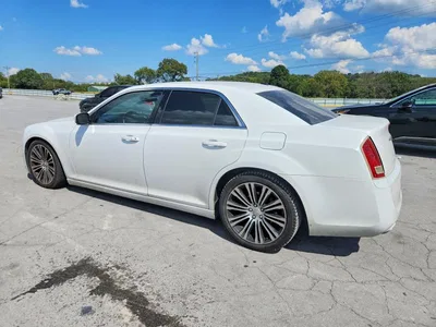 2013 CHRYSLER 300 S, фото 2, лот 10867958