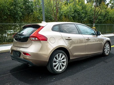 2015 Volvo V40 1.6T Smart Comfort Edition, фото 3, лот 10361827