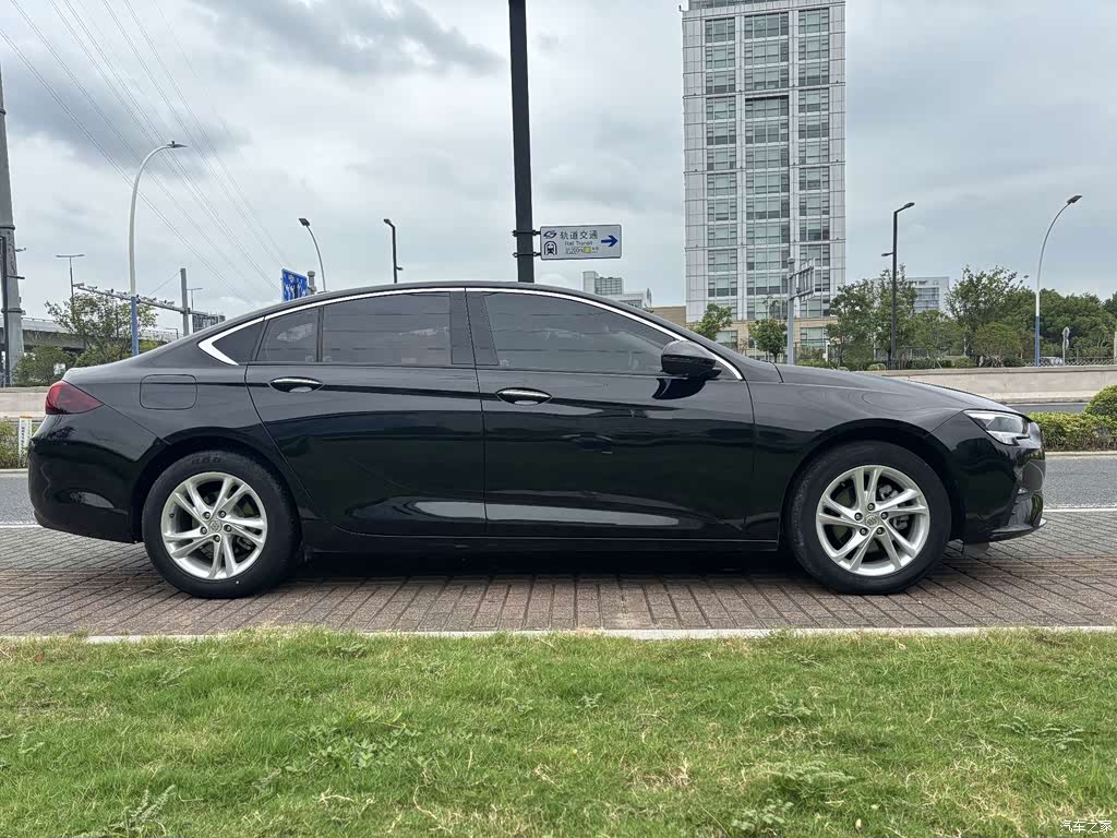 2020 Buick Regal 552T Luxury, фото 4, лот 11198321