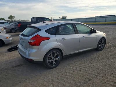 2014 FORD FOCUS SE, фото 3, лот 10529456
