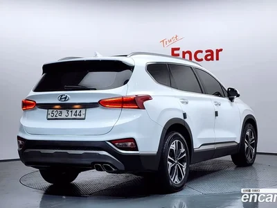 2019 Hyundai Santafe Diesel 2.2 4WD, фото 1, лот 10102074
