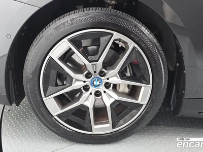 2024 BMW i5 eDrive 40, фото 4, лот 10082697
