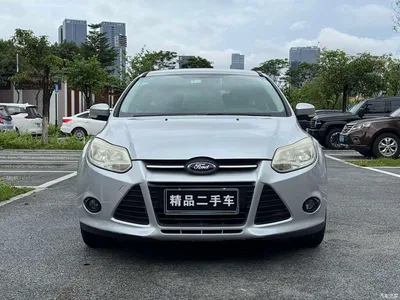 2012 Ford Focus Hatchback 1.6L Automatic Comfort, фото 2, лот 10293231
