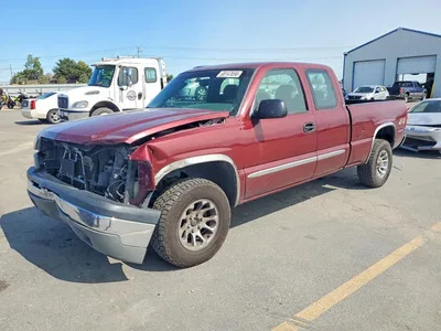 2003 CHEVROLET SILVERADO K1500, фото 1, лот 10976919