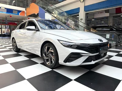 2023 Hyundai Elantra Model 1.5L CVT LUX Premium Edition, фото 3, лот 10396511