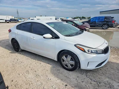 2017 KIA FORTE LX, фото 4, лот 10774837
