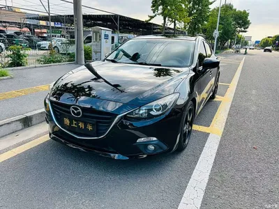 2016 Mazda Mazda3 Axela Hatchback 1.5L Automatic Comfort, фото 1, лот 10322858