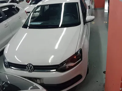 2016 Volkswagen Polo 1.4L Automatic Trend, фото 2, лот 10464424