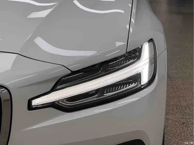 2025 Volvo S60 B4 Smart Luxury Edition, фото 4, лот 10887758