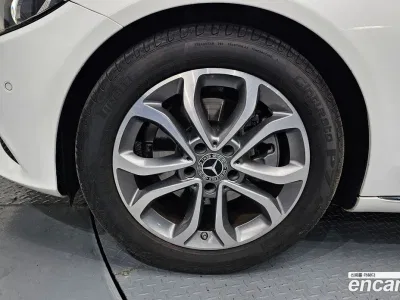 2018 Mercedes-Benz C-Class C200 Avantgarde, фото 4, лот 10044299