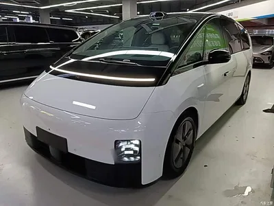 2024 Li Auto MEGA Ultra, фото 1, лот 10764313