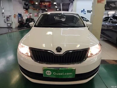 2016 Škoda Skoda Rapid Spaceback Facelift 1.6L Automatic Forward Edition, фото 3, лот 10611136