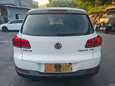 2015 Volkswagen Tiguan 1.8TSI Automatic 2WD Comfortline, фото 4, лот 10405193