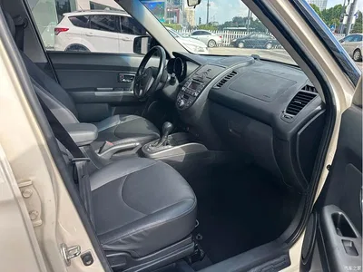 2013 Kia Soul 1.6L AT Premium, фото 4, лот 10337165