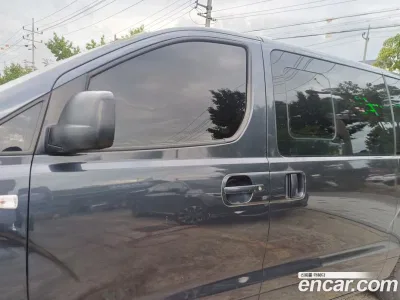 2015 Hyundai Starex 5-Seater VAN, фото 3, лот 10393417