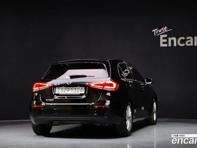2019 Mercedes-Benz A-Class A220 Hatchback, фото 3, лот 10042215