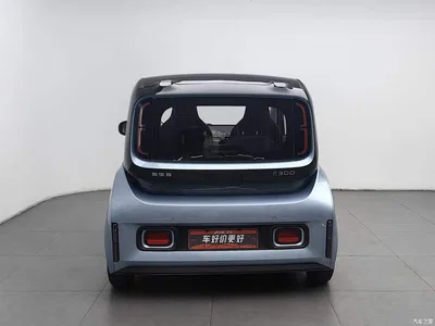 2020 Baojun E300 Stellar Smart Travel Edition, фото 4, лот 10406965