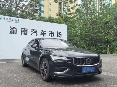 2020 Volvo S60 T4 Momentum Luxury Edition, фото 3, лот 10363942