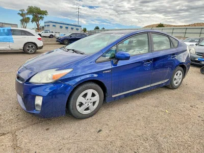 2011 TOYOTA PRIUS TWO, фото 1, лот 10530756