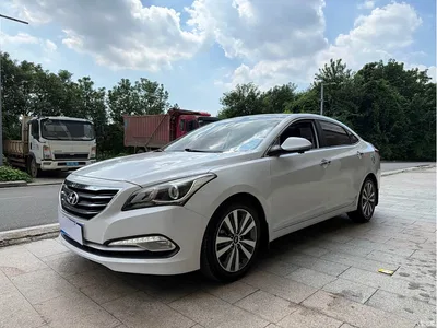 2016 Hyundai Mistra 1.8L Automatic Smart GLS, фото 1, лот 10362554