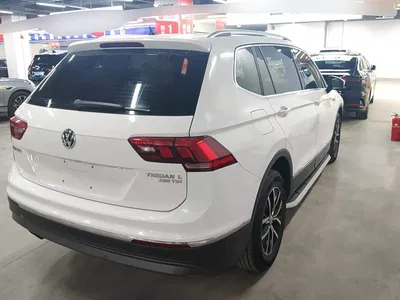 2018 Volkswagen Tiguan L 330TSI Automatic 2WD Luxury Edition, фото 3, лот 10383379