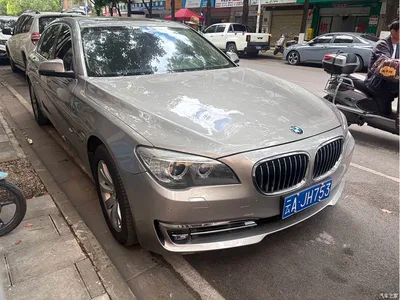2013 BMW 7 Series Model 740Li Leading, фото 2, лот 10458813