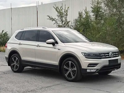 2018 Volkswagen Tiguan L 380TSI Automatic AWD Luxury Edition, фото 2, лот 10396707