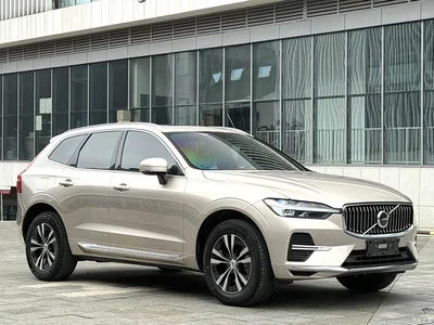 2024 Volvo XC60 B5 AWD Zhiyi Luxury Edition, фото 3, лот 10365319