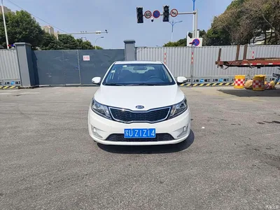 2015 Kia K2 Hatchback 1.6L AT Premium, фото 1, лот 10351156